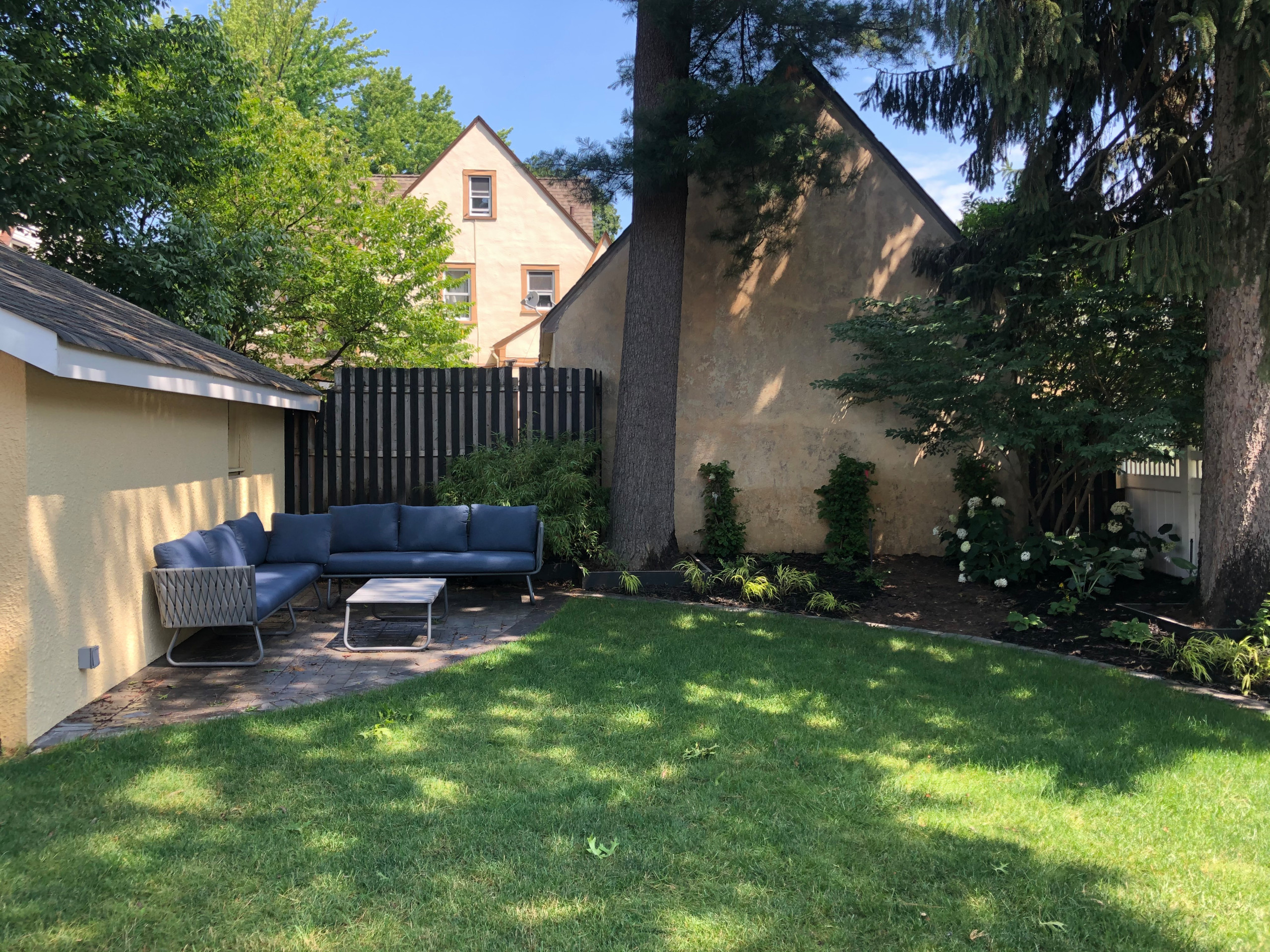 Englewood Shaded Garden