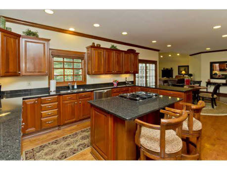 Suggestions for changes to this kitchen without remodeling? | Houzz Forum
