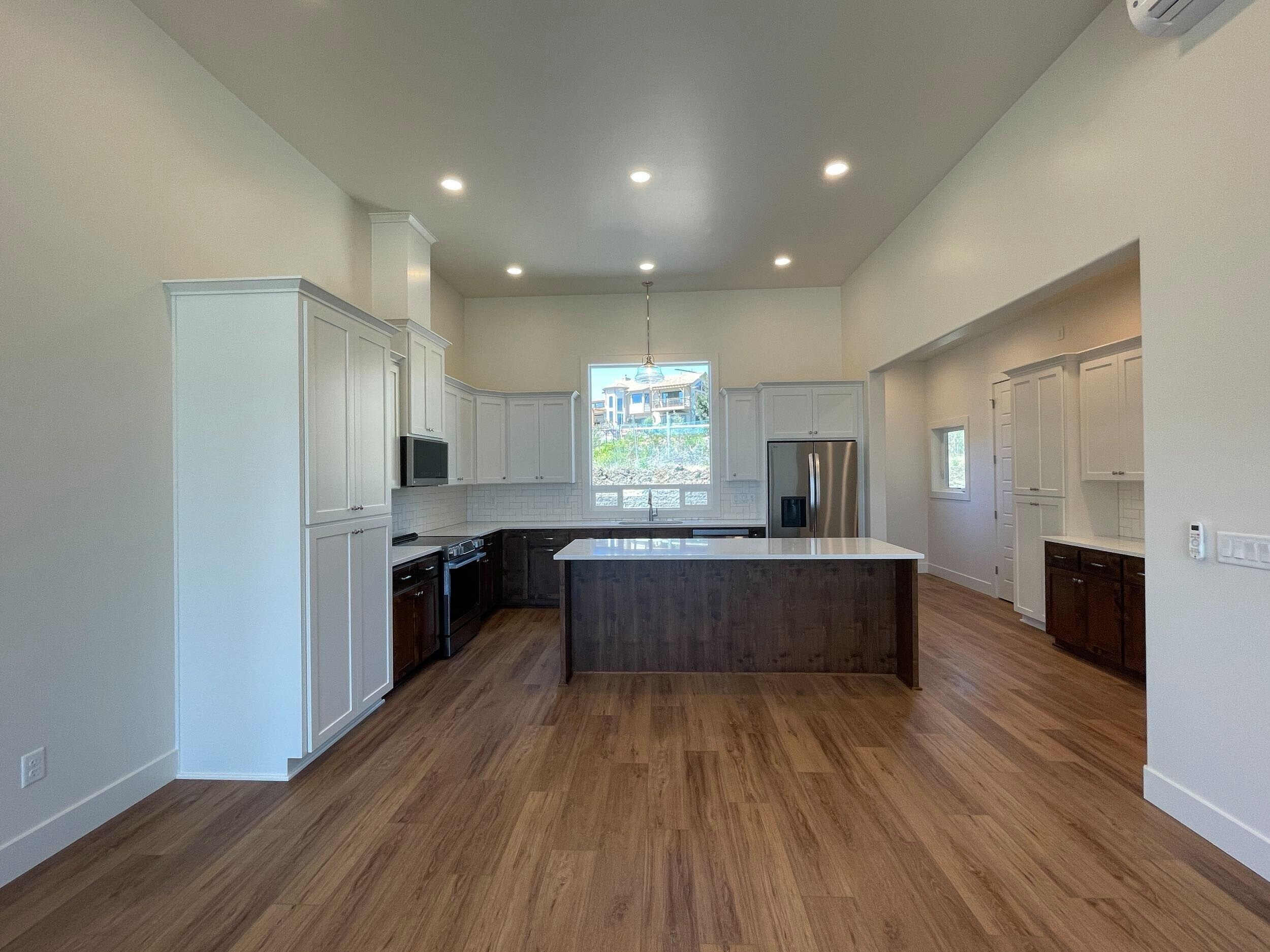 Custom Home - Pompadour Drive