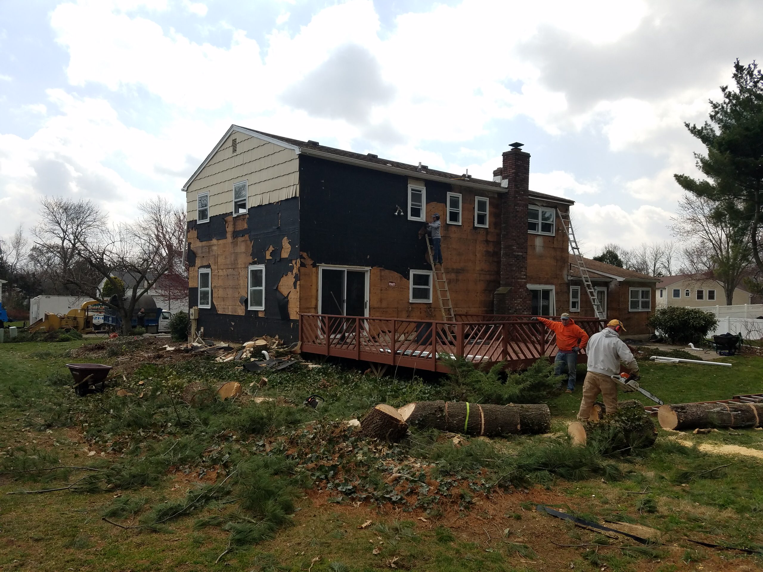 New Windows, Vinyl Siding, and Gutters at Gunpowder Drive in East Brunswick, NJ