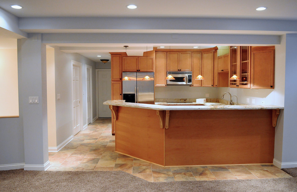Inspiration for a transitional kitchen remodel in Chicago