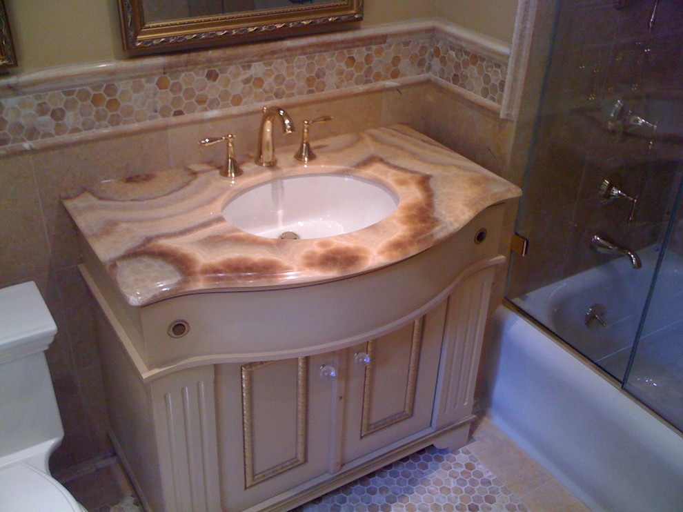 Inspiration for a timeless bathroom remodel in Boston