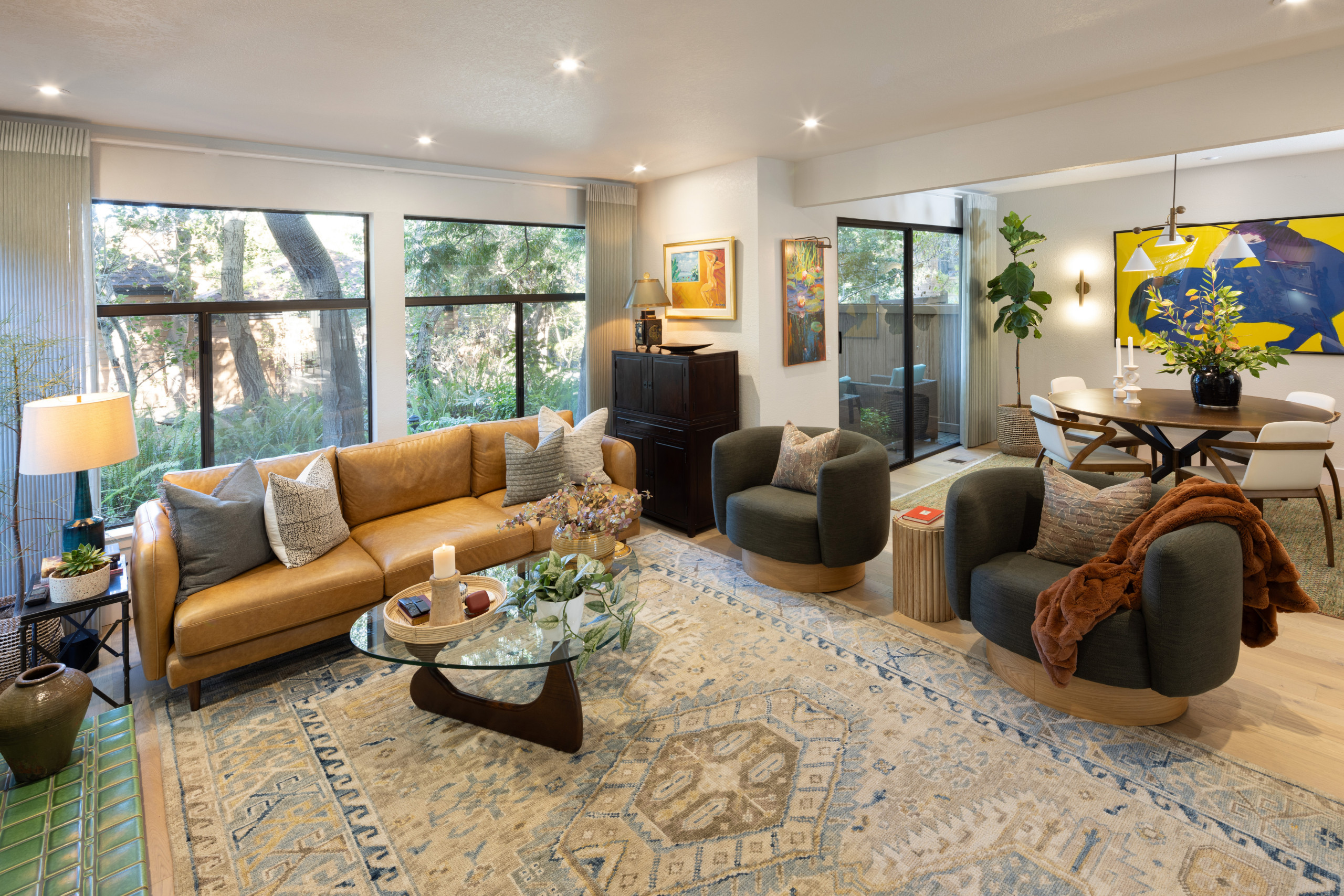Mid-Century Among the Oaks Condo