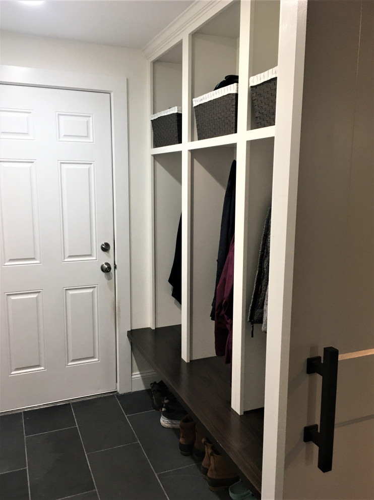 Transitional entryway photo in Boston