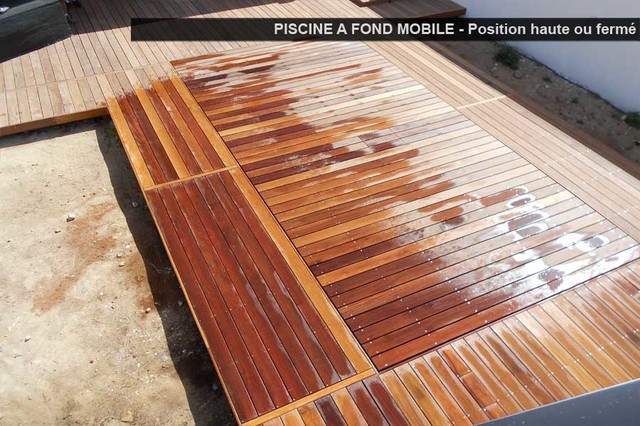 Piscine &agrave; fond mobile contemporary-deck