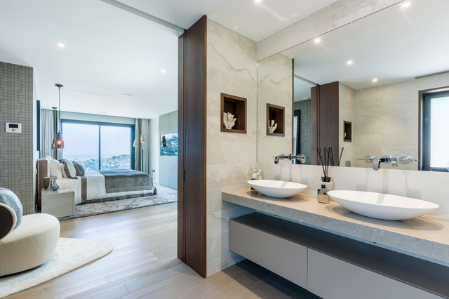 Luxury Villa French Riviera Modern Badezimmer