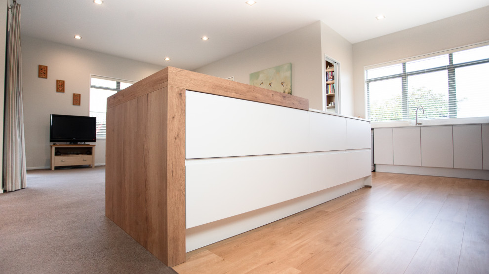 Light, Bright and Airy Kitchen Renovation