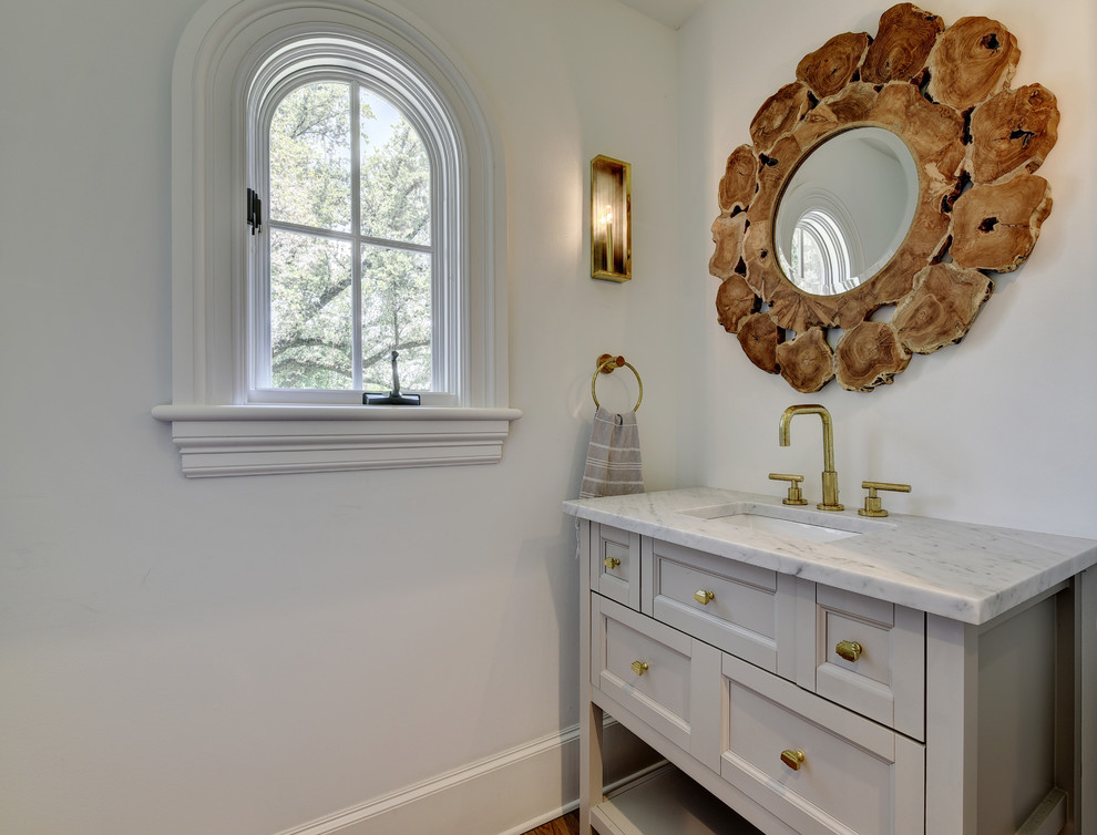 Inspiration for a transitional home design remodel in Austin