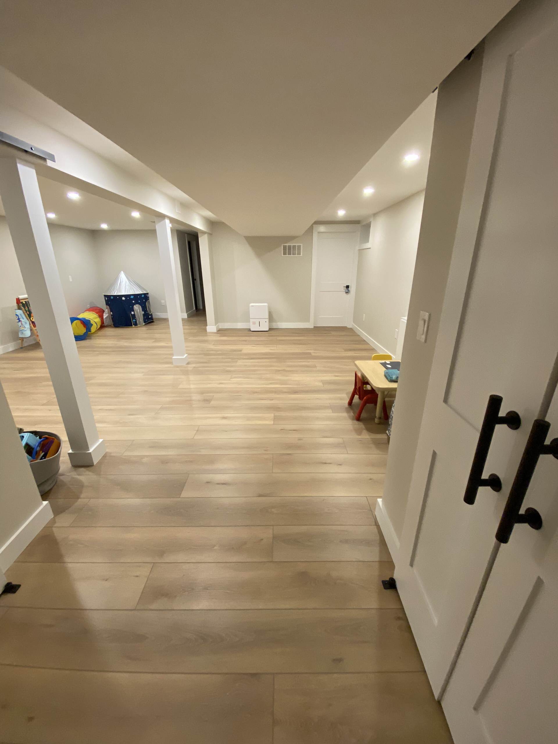 Basement and kitchen in Winchester