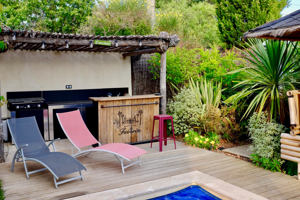Petit jardin exotique avec mini-piscine