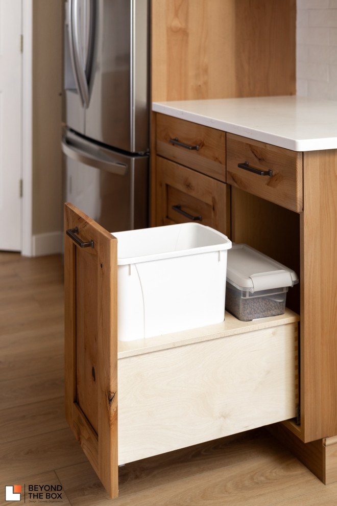 Kitchen - rustic kitchen idea