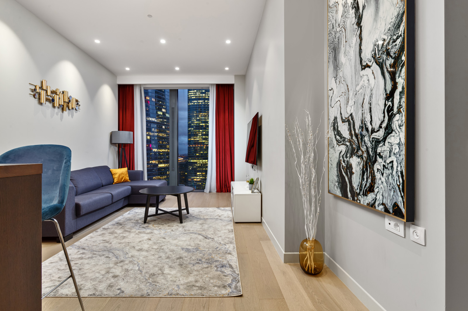 Апартаменты в Башне Нева