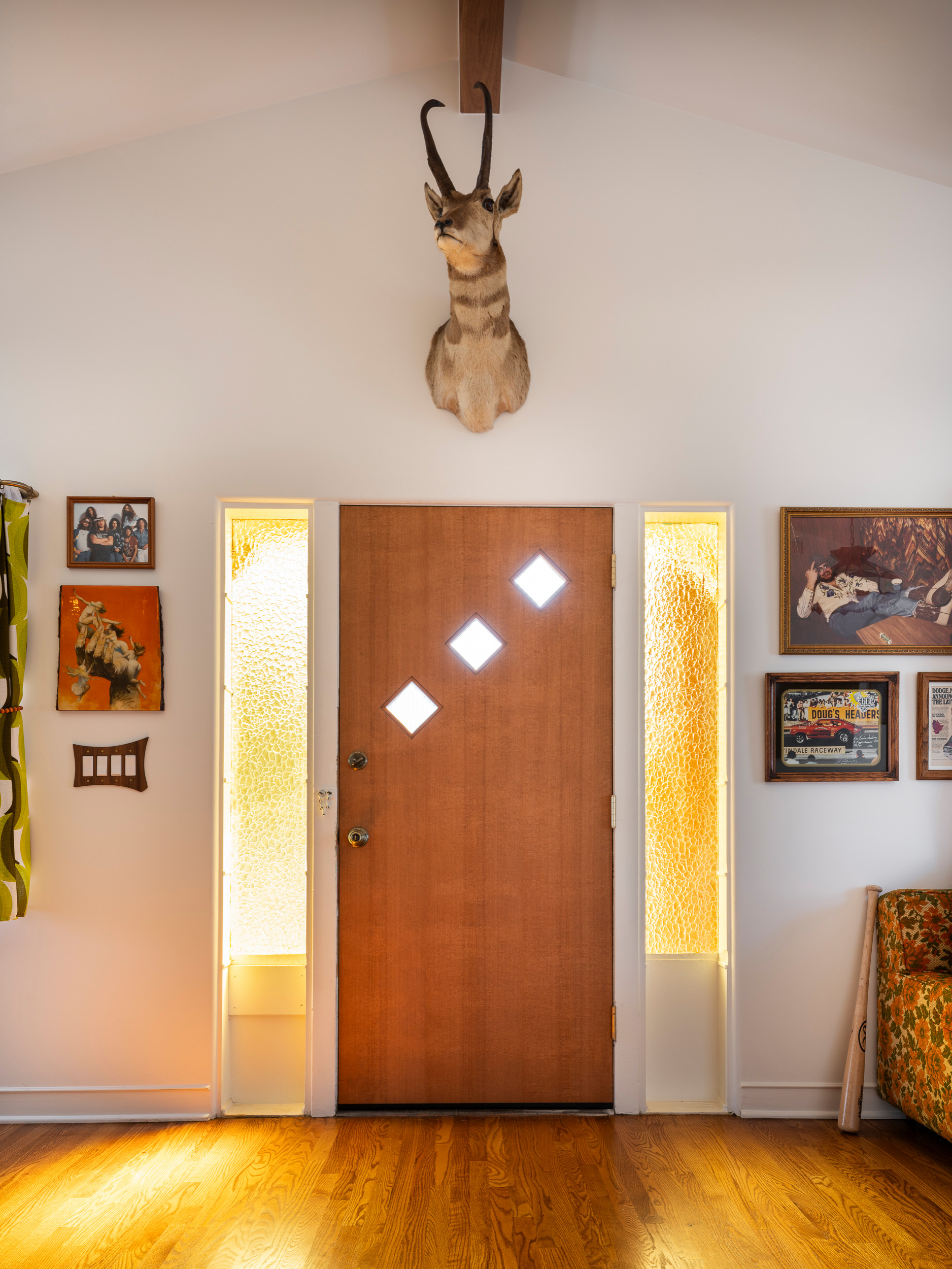 1970/80s-Inspired Beach Bungalow | Full Design + Remodel