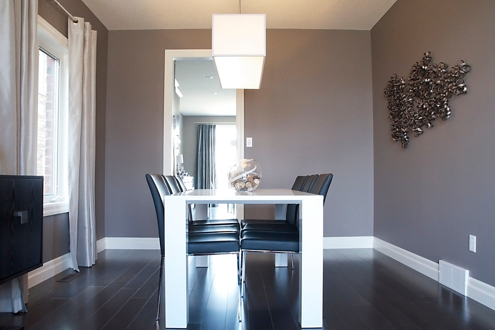 Photo of a transitional dining room in Toronto.