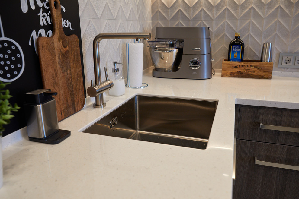 3к.кв. 80м.кв. - ул Репищева