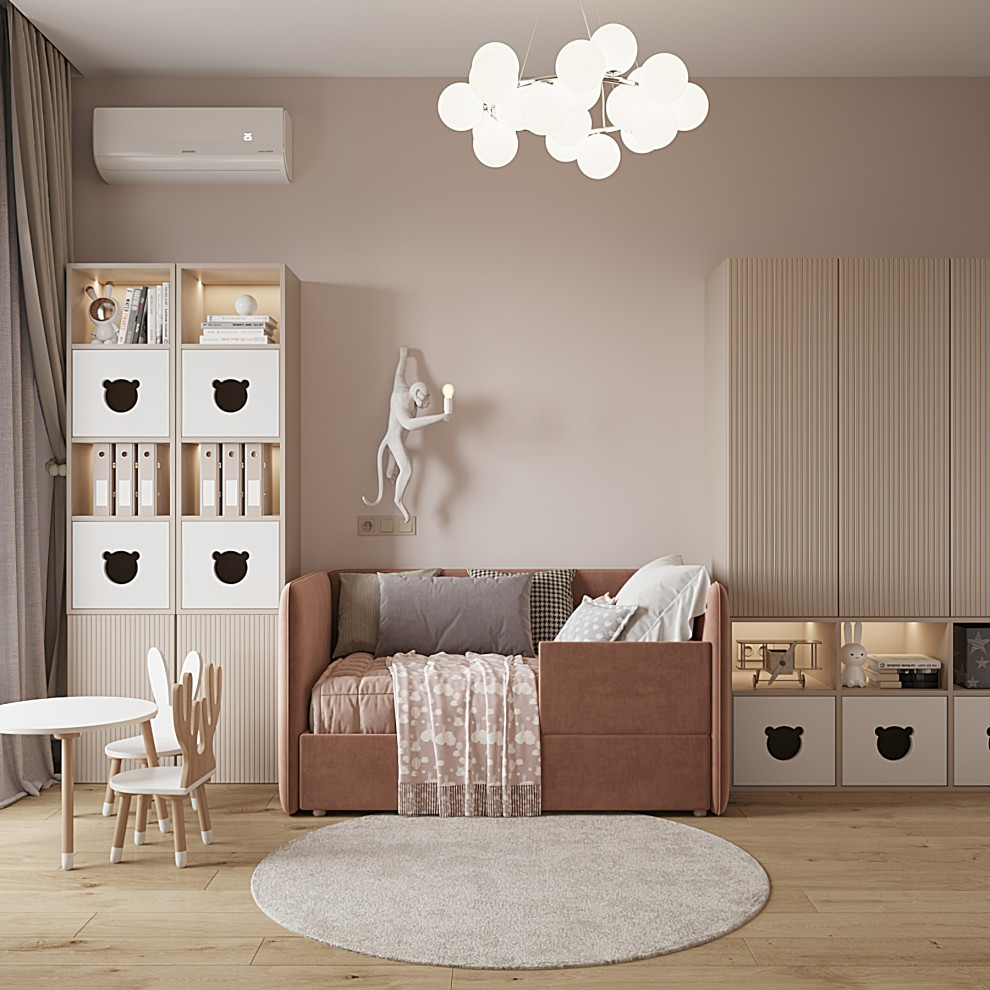 Grand ViIIage IMPLOZIA