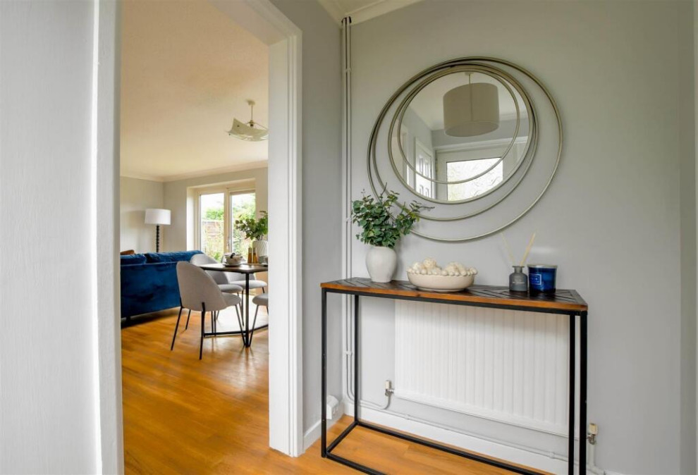 232 Parkers Walk - Stage to Sell
