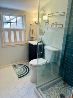 Upper Level Bathroom