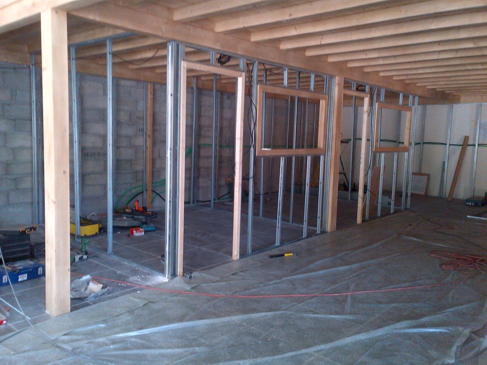 AGENCEMENT INTERIEUR MAGASIN DE MATERIEL MEDICAL SALLANCHES