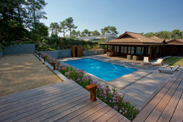 Villa MC contemporary-deck