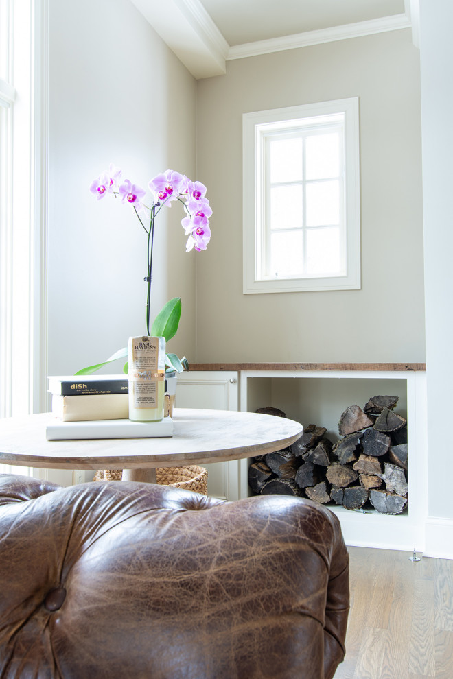 Example of a transitional kitchen design in Columbus