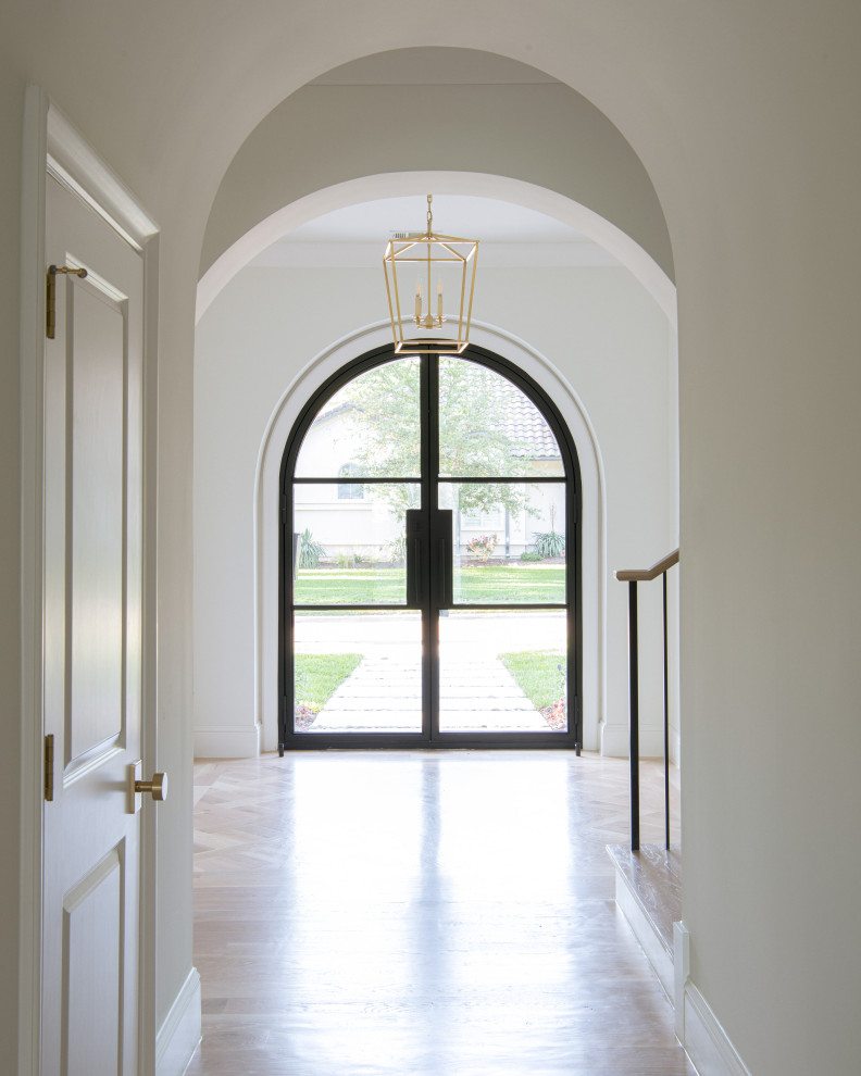 Inspiration for a coastal home design remodel in Dallas