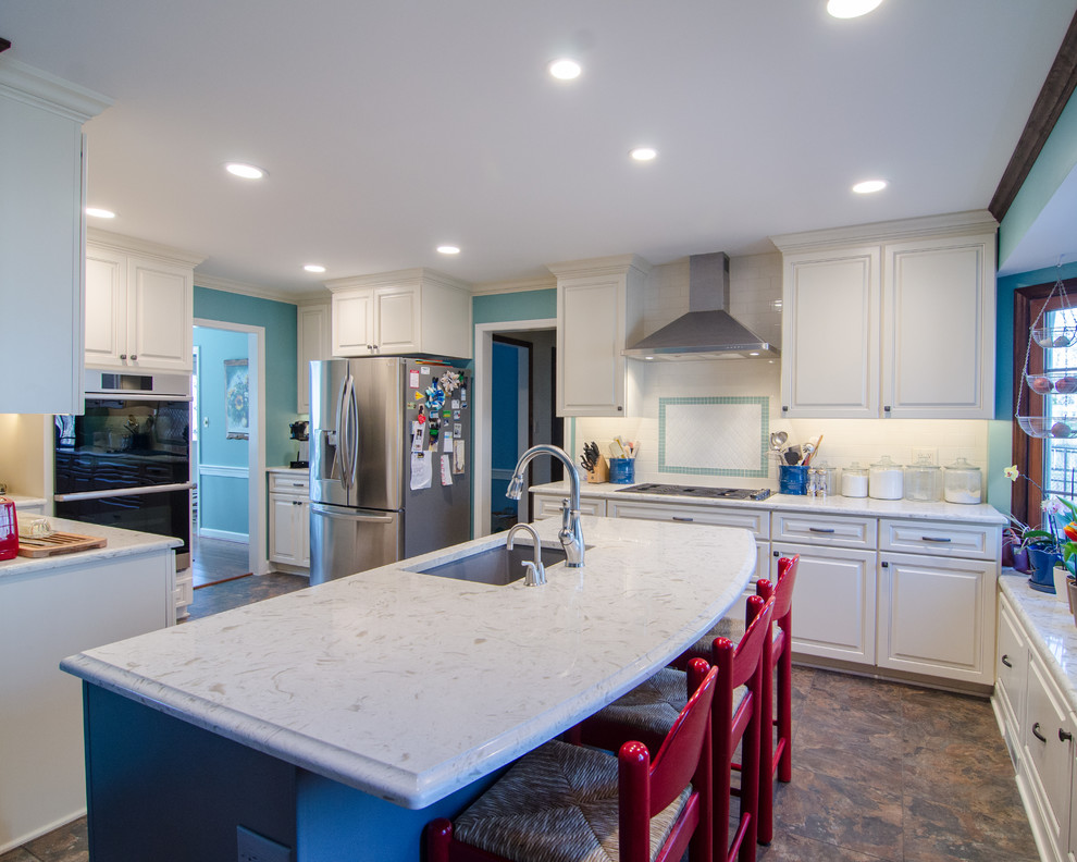 Inspiration for a transitional kitchen remodel in Raleigh
