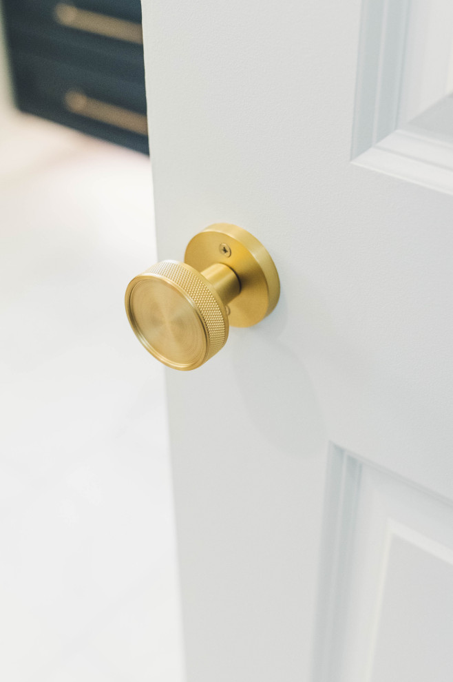 French Dr Primary Bathroom