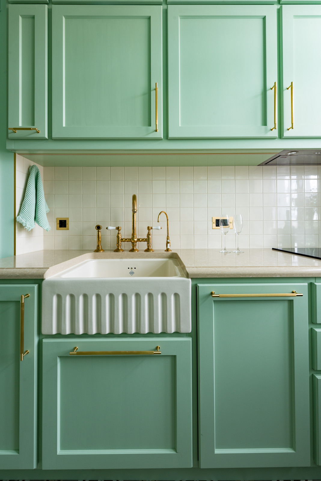 Кухня в духе парижского Laduree