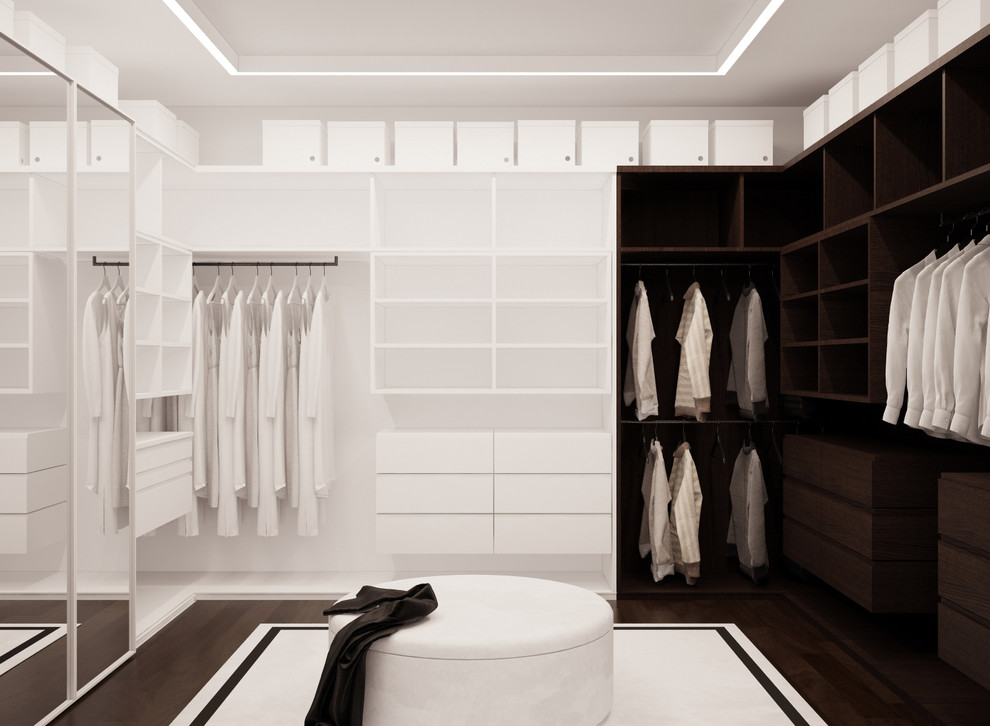 Дом в черно белых тонах