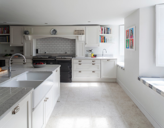 Queen Square kitchen