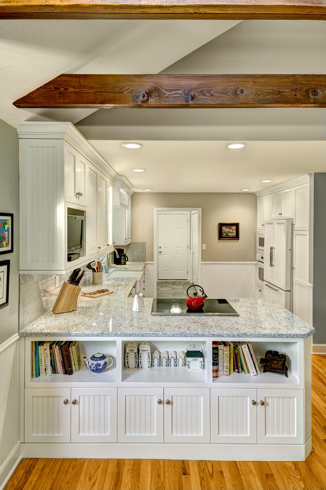 Inspiration for a transitional kitchen remodel in Cedar Rapids