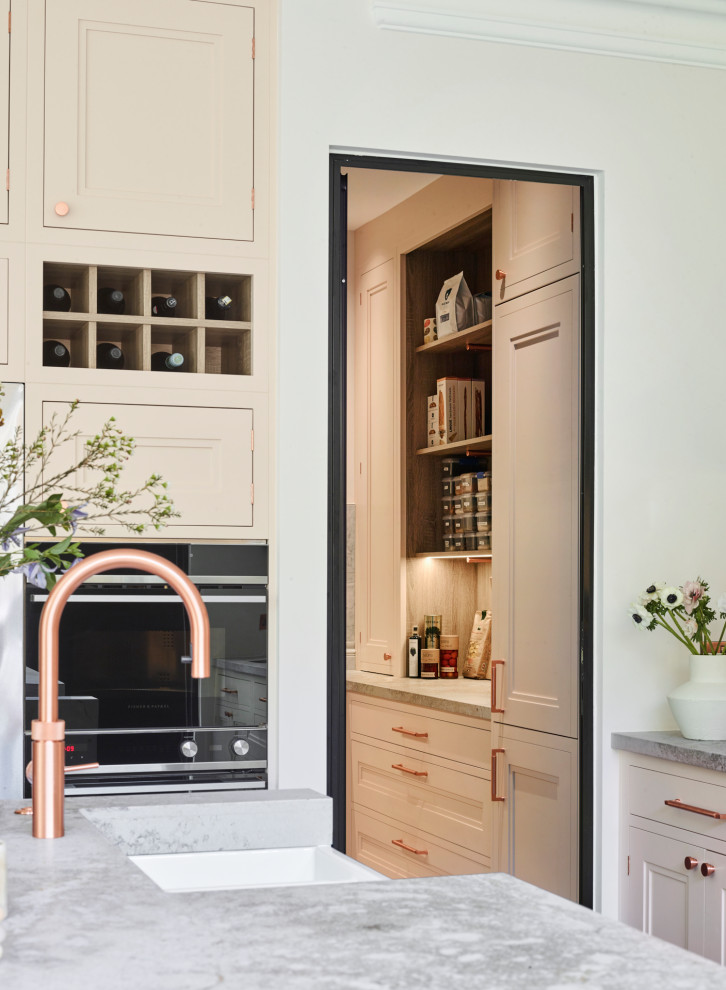 Contemporary kitchen in London.
