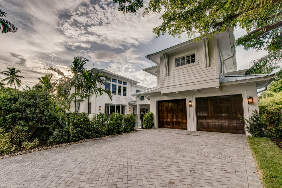 20 3rd Street North, Naples FL 34102 Transitional