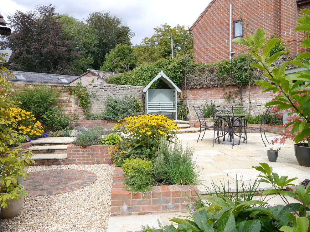 Design ideas for a country patio in Berkshire.