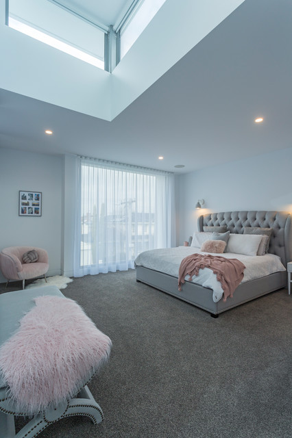 STRATHMORE modern-schlafzimmer