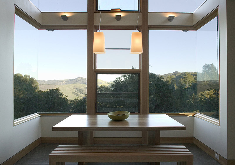 Photo of a modern dining room in San Francisco.