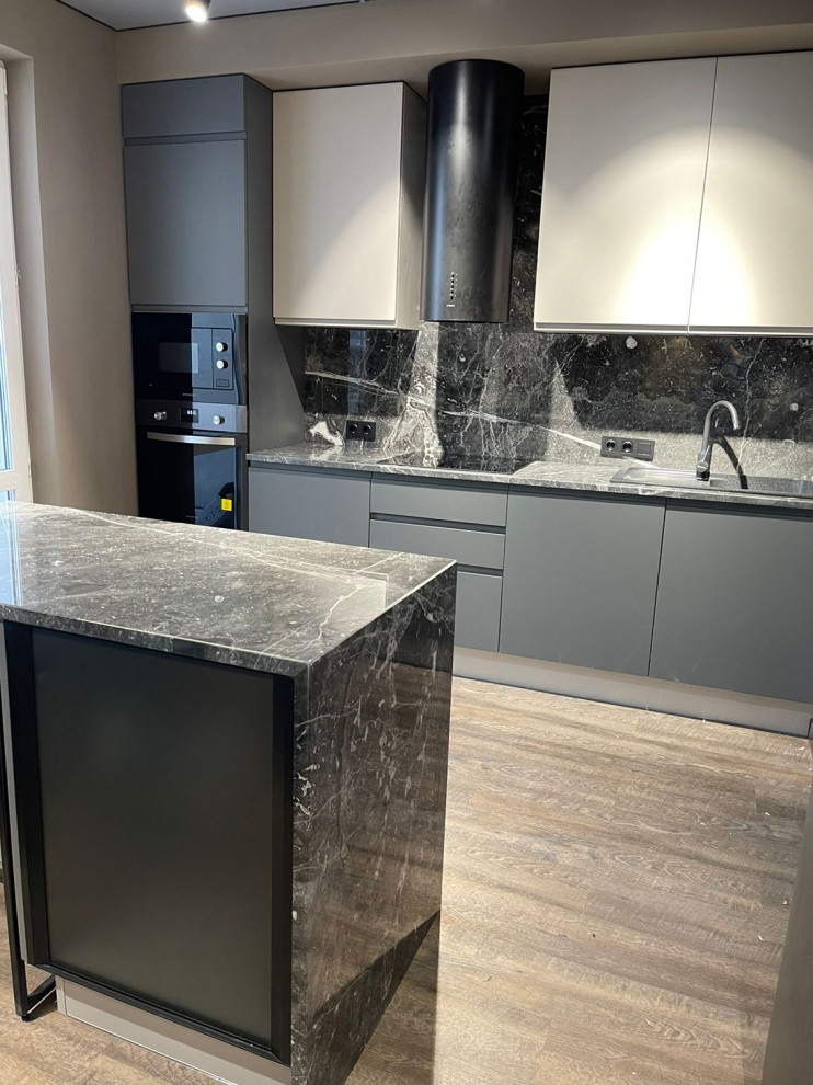 Стильная кухня для молодого парня