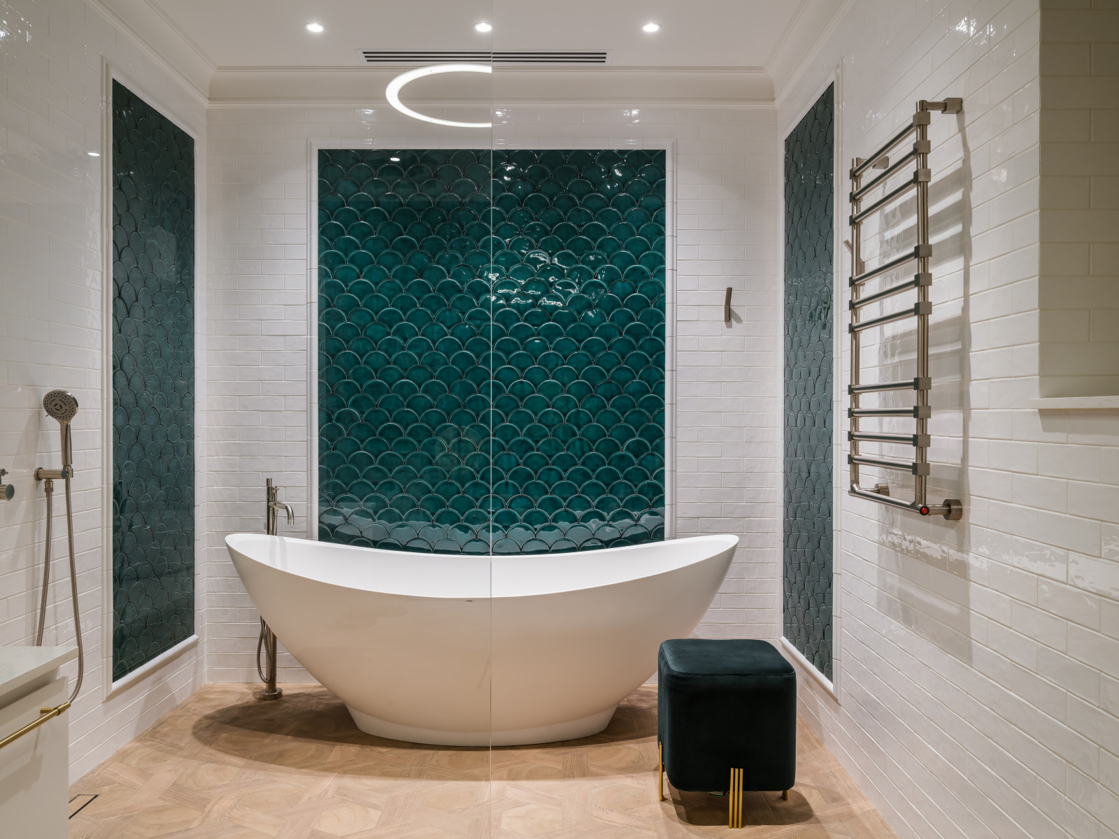 Дом с зелёной гостиной