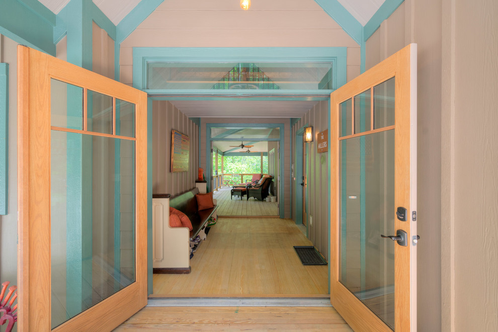Entryway - rustic entryway idea