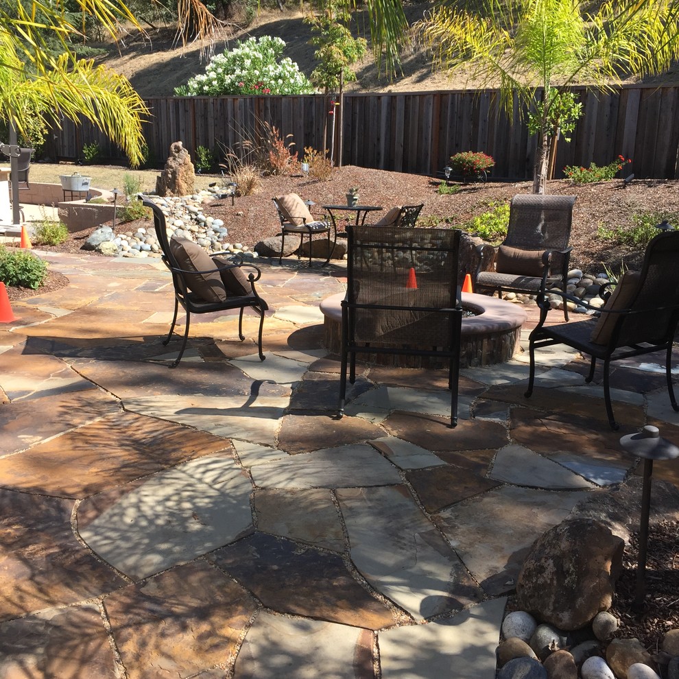 Unused Side Yard turns into Favorite Hot Spot at Sunset in Walnut Creek