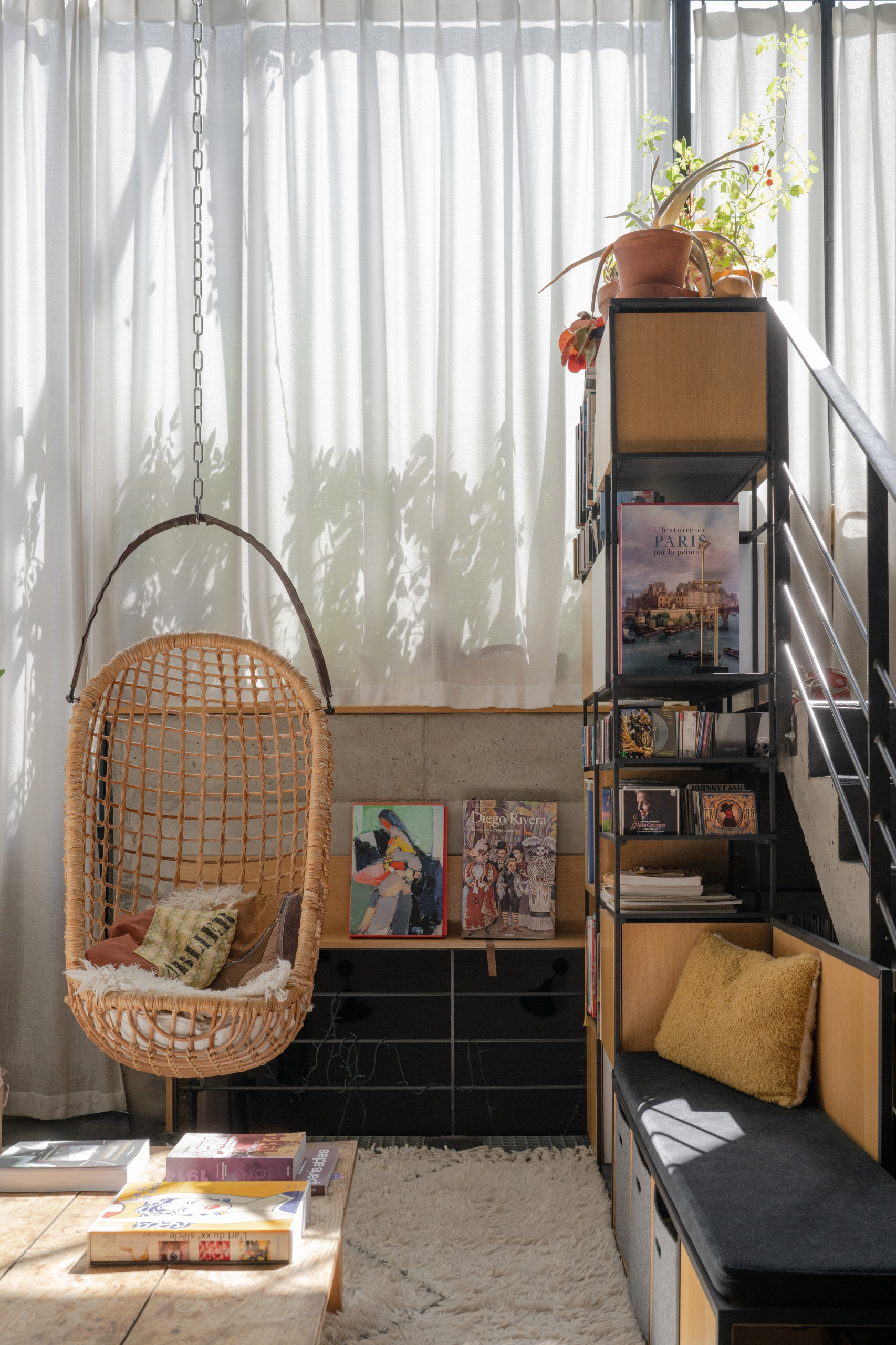 LOFT