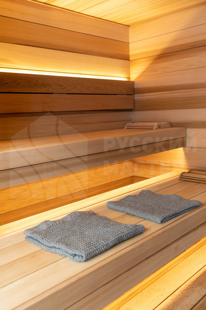 Сауна и бассейн из тигрового дерева и канадского кедра