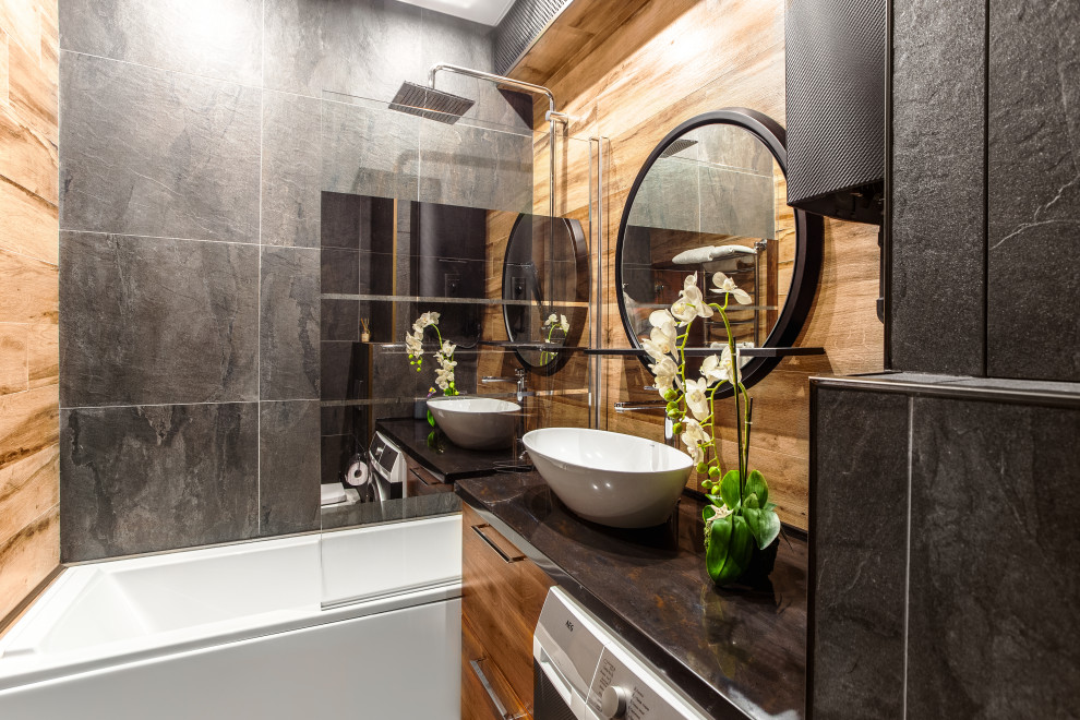 Двухкомнатная квартира в центре Санкт - Петербурга