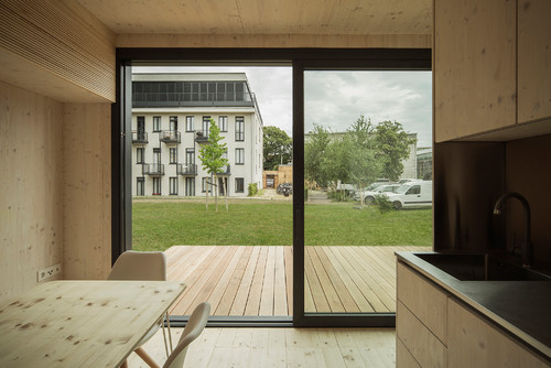 Futteralhaus. Vorgefertigtes, ökologisches, netzunabhängiges Haus