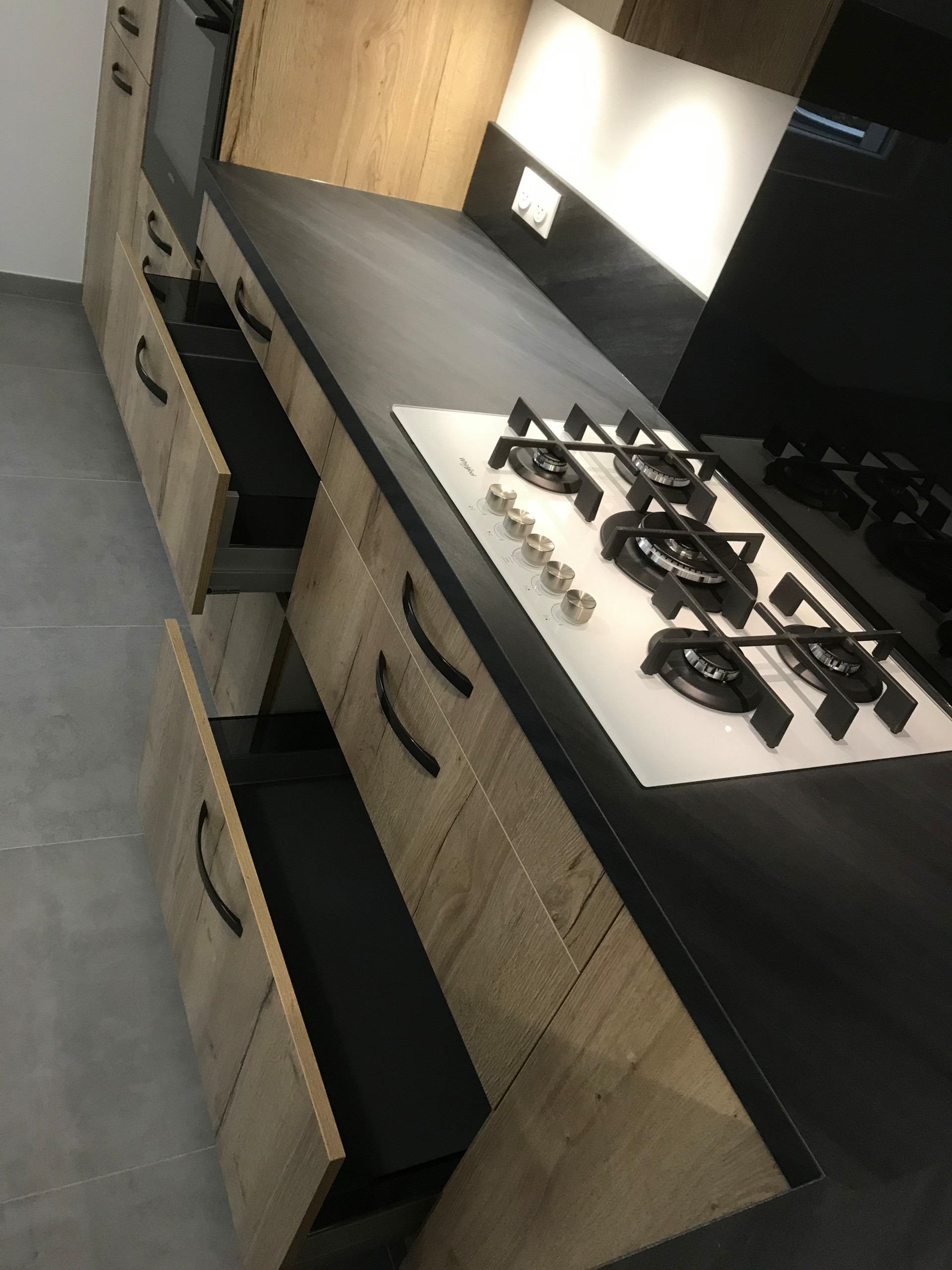Contemporain noir et bois // Audun-le-Tiche