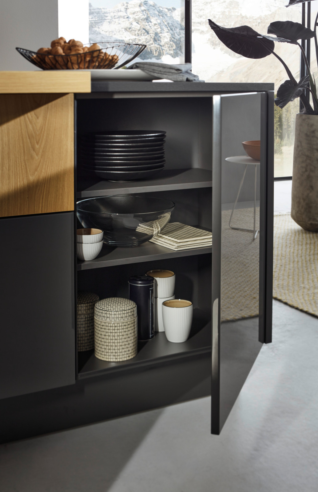 Nova Lack Graphit Hochglanz / Legno Eiche Champagner