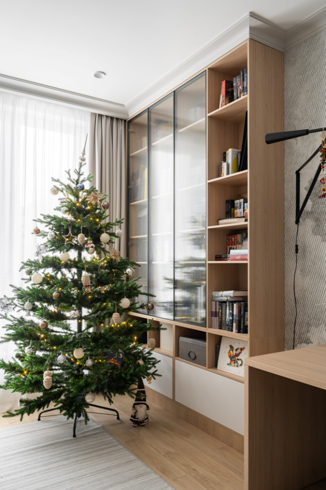 Московская квартира с двумя санузлами и белой кухней