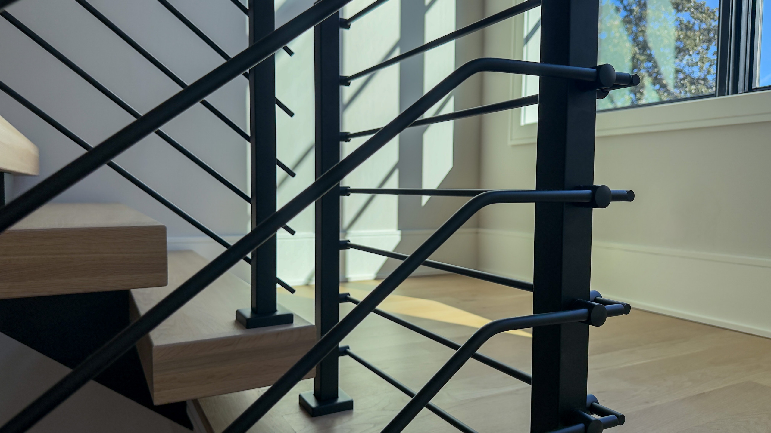 Project #147 | Modern Staircase with Seattle Style Stringer