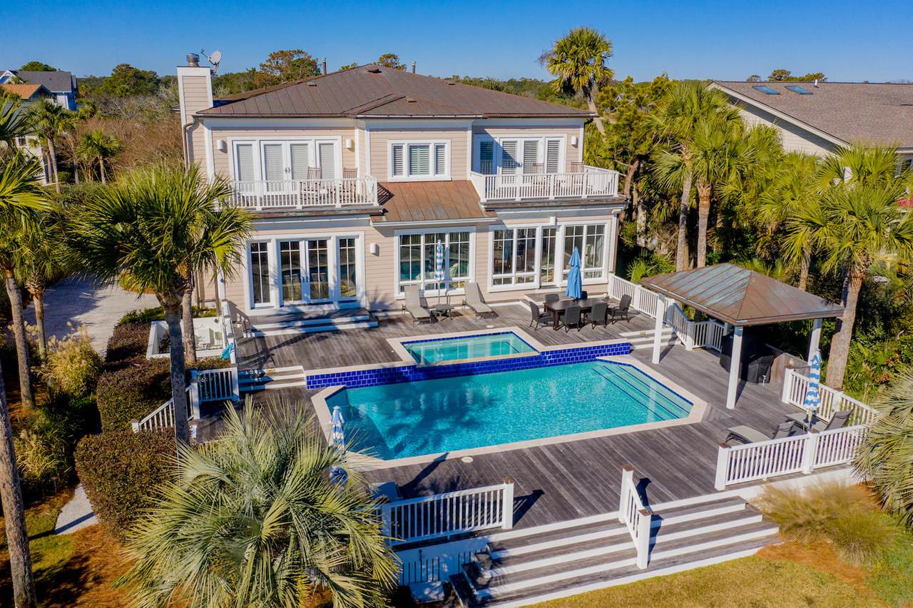 Custom Residences
